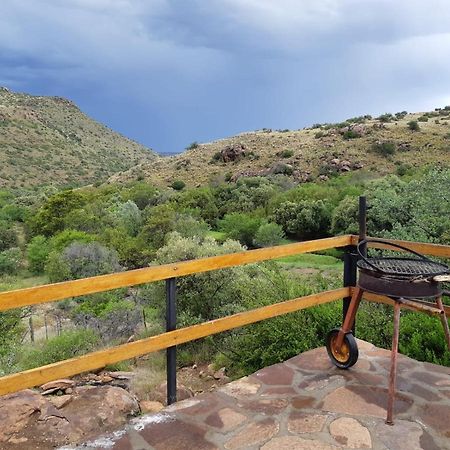 Vrede Fountain House Farm Stay Graaff-Reinet エクステリア 写真